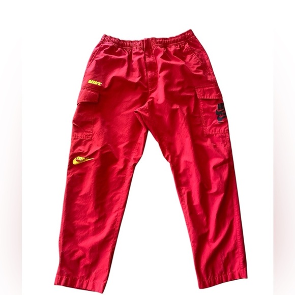 Nike Mens Sports Essentials Woven Cargo Joggers red size XXL DM6869 657 - Picture 2 of 5
